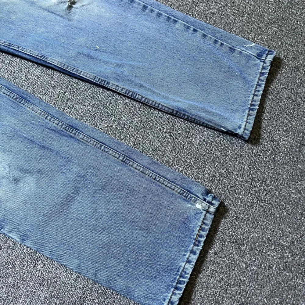 Levis 516 Straight Leg Jeans 33x34 Blue Distressed Paint Splatter Grunge